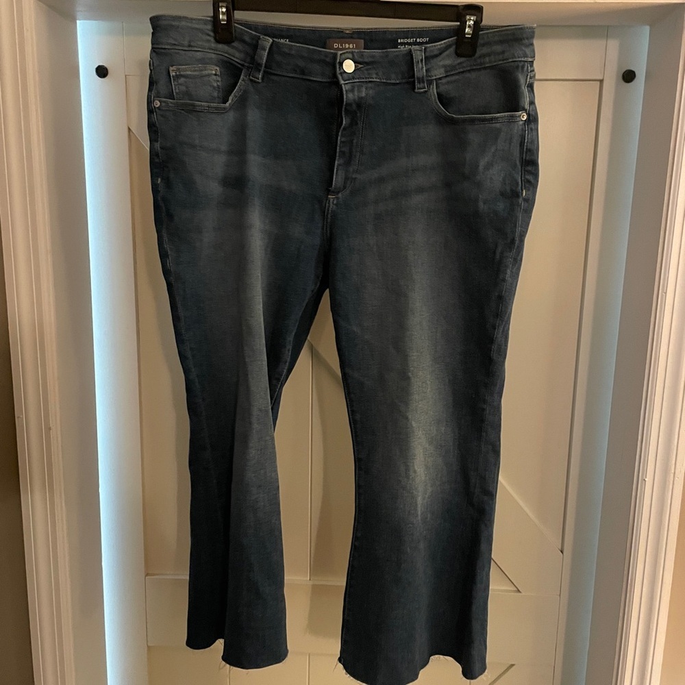 DL 1961 Bridget High Rise Instasculpt Crop Flare Crop Jeans Sz 20 Denim Raw Hem - Picture 2 of 9